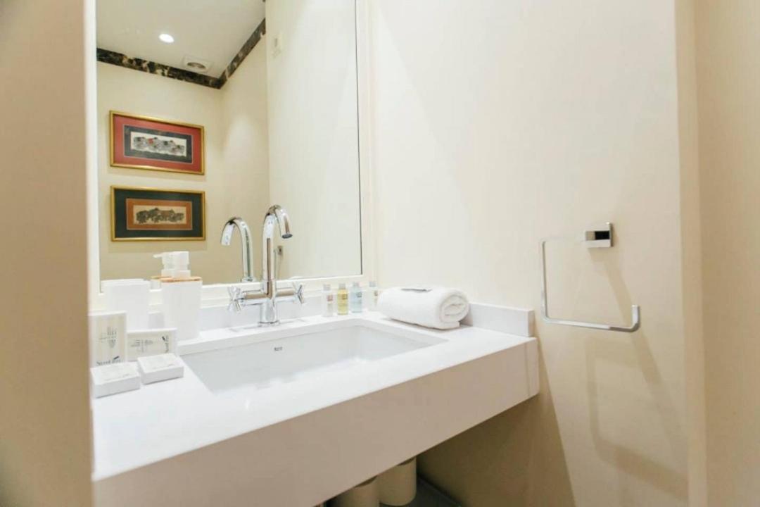 New With Height- 2Bd 1Bth- Pajaritos Διαμέρισμα Σεβίλλη Εξωτερικό φωτογραφία